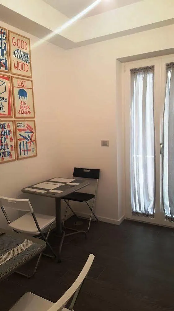 Guest house Il Rosso E Il Blu Hotel Rome