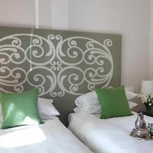 2* Maison d'hôtes Santa Monica Townhouse