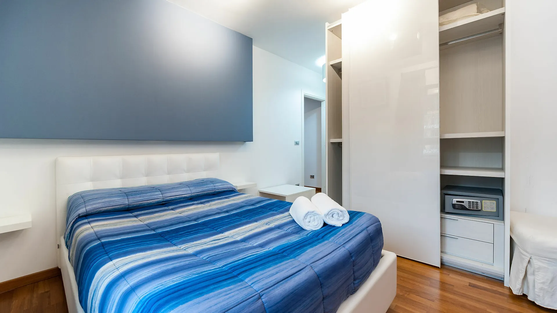 Hotel Il Rosso E Il Blu Rom Italien