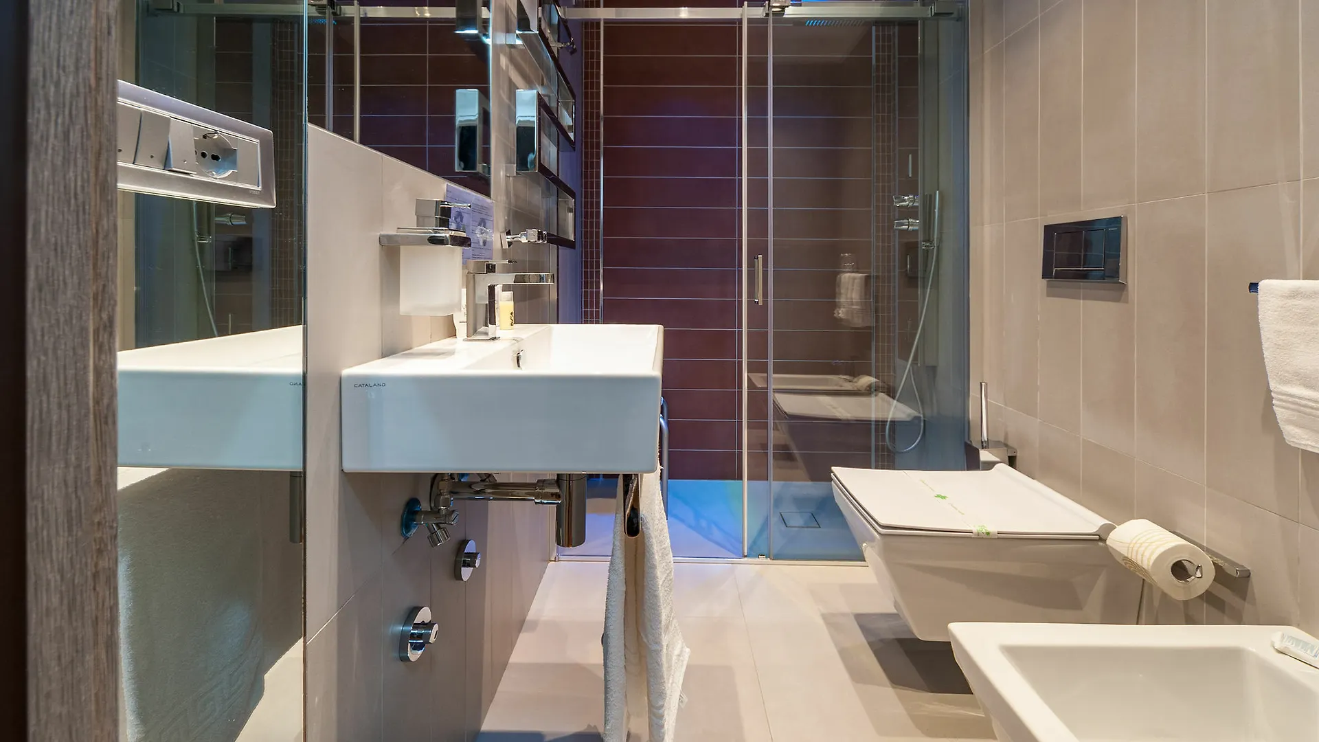 Hotel Il Rosso E Il Blu Rom Gasthof