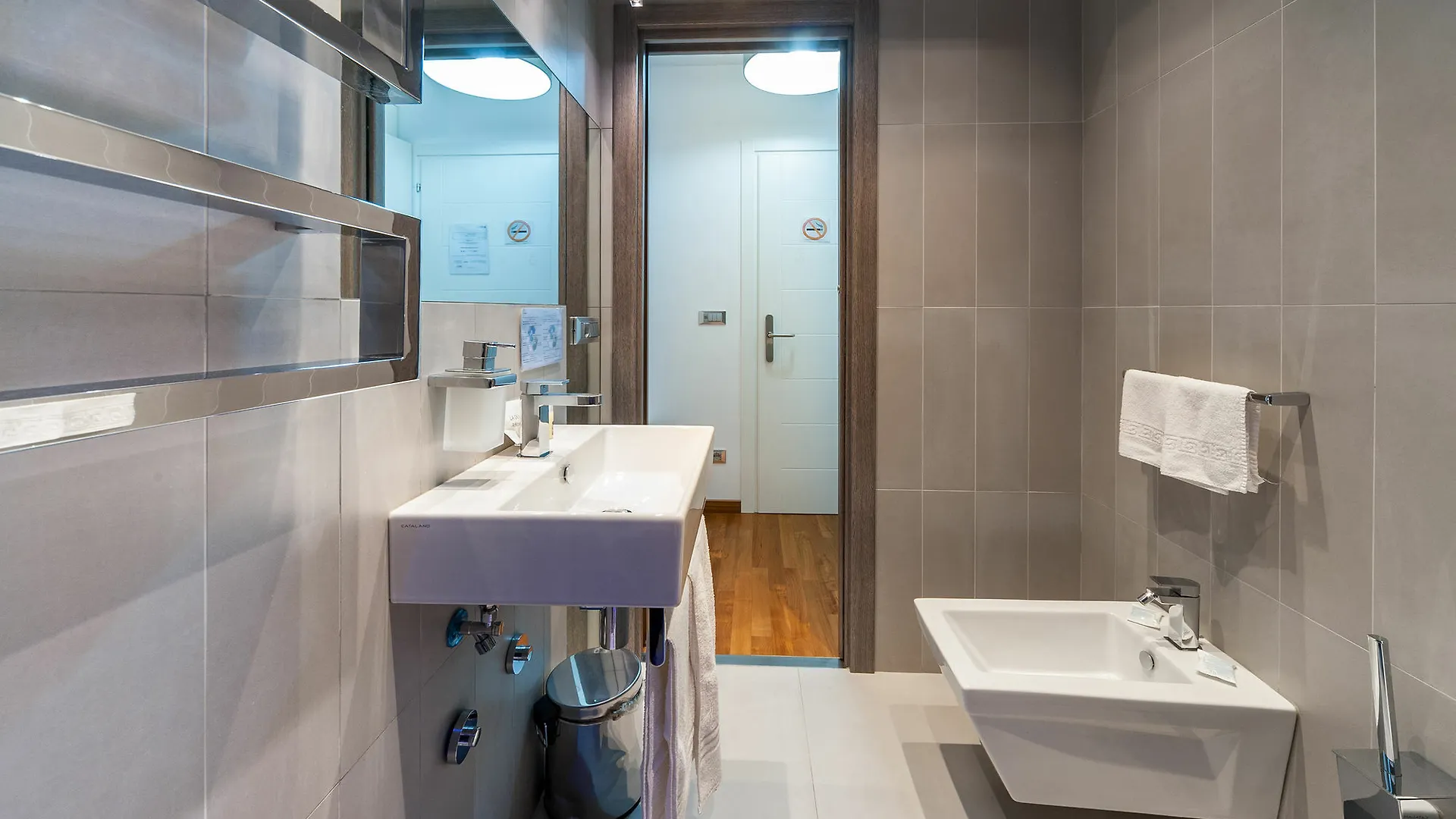 Hotel Il Rosso E Il Blu Rom 2*,  Italien