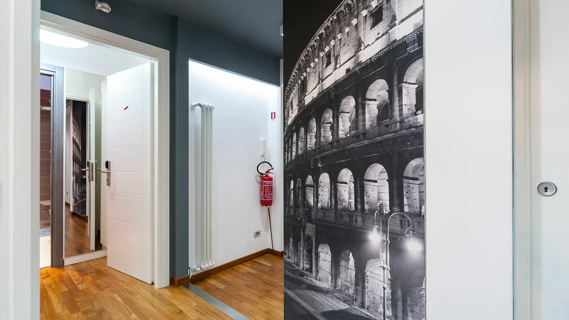 Hotel Il Rosso E Il Blu Rom 2*,