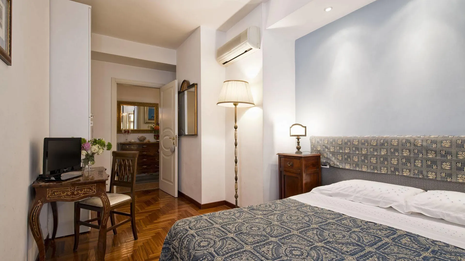 Il Rosso E Il Blu Hotel Rome